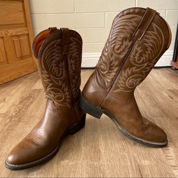 Cowboy Boots - Picture 8 of 8